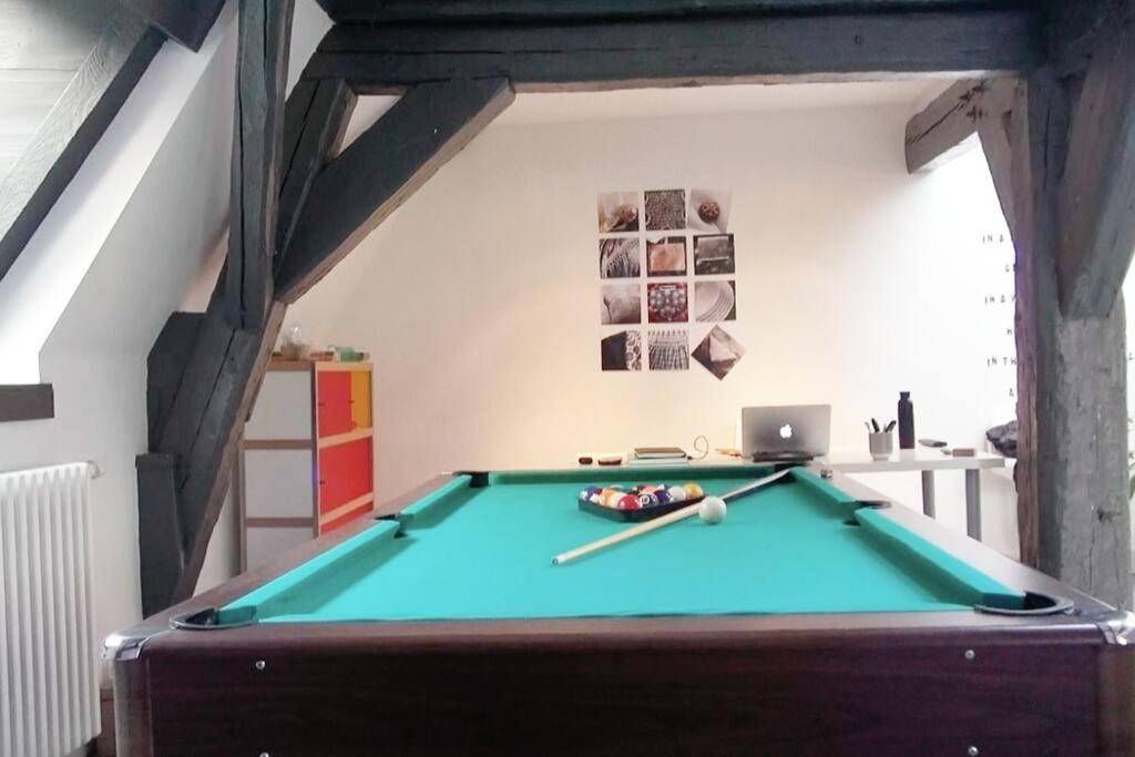 Verrassende Loft Bnb Centrum Middelburg มิดเดิลบวร์ก ภายนอก รูปภาพ